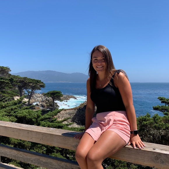 Meet your Posher, Elizabeth - Picture 1 of 1